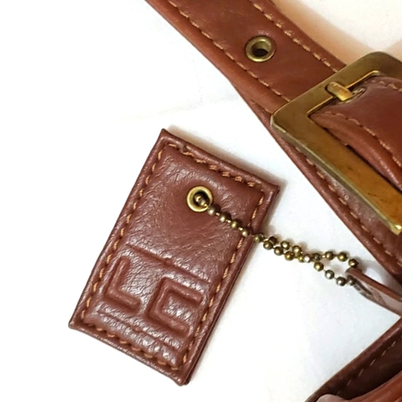 Liz Claiborne Tan leather purse - Picture 2 of 8